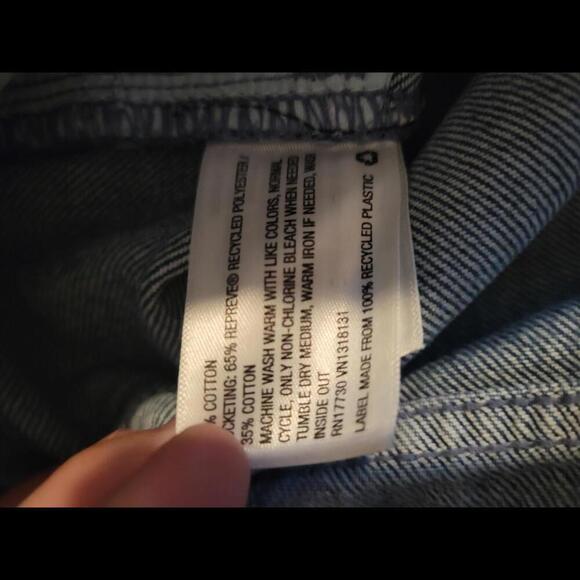 NWT Universal Thread size 8/29R blue distressed high-rise wide-leg crop jeans - Picture 5 of 5